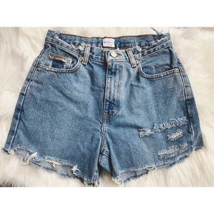 Highwaist Distressed Calvin Klein Shorts